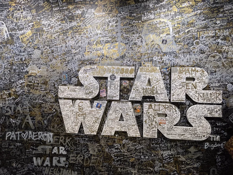 STAR WARS